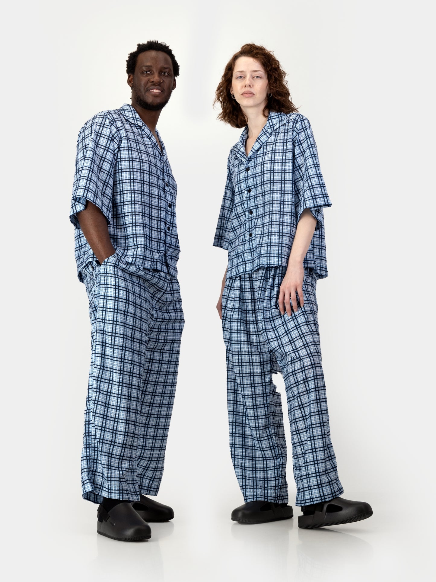 Renaissance Cropped Bowler
