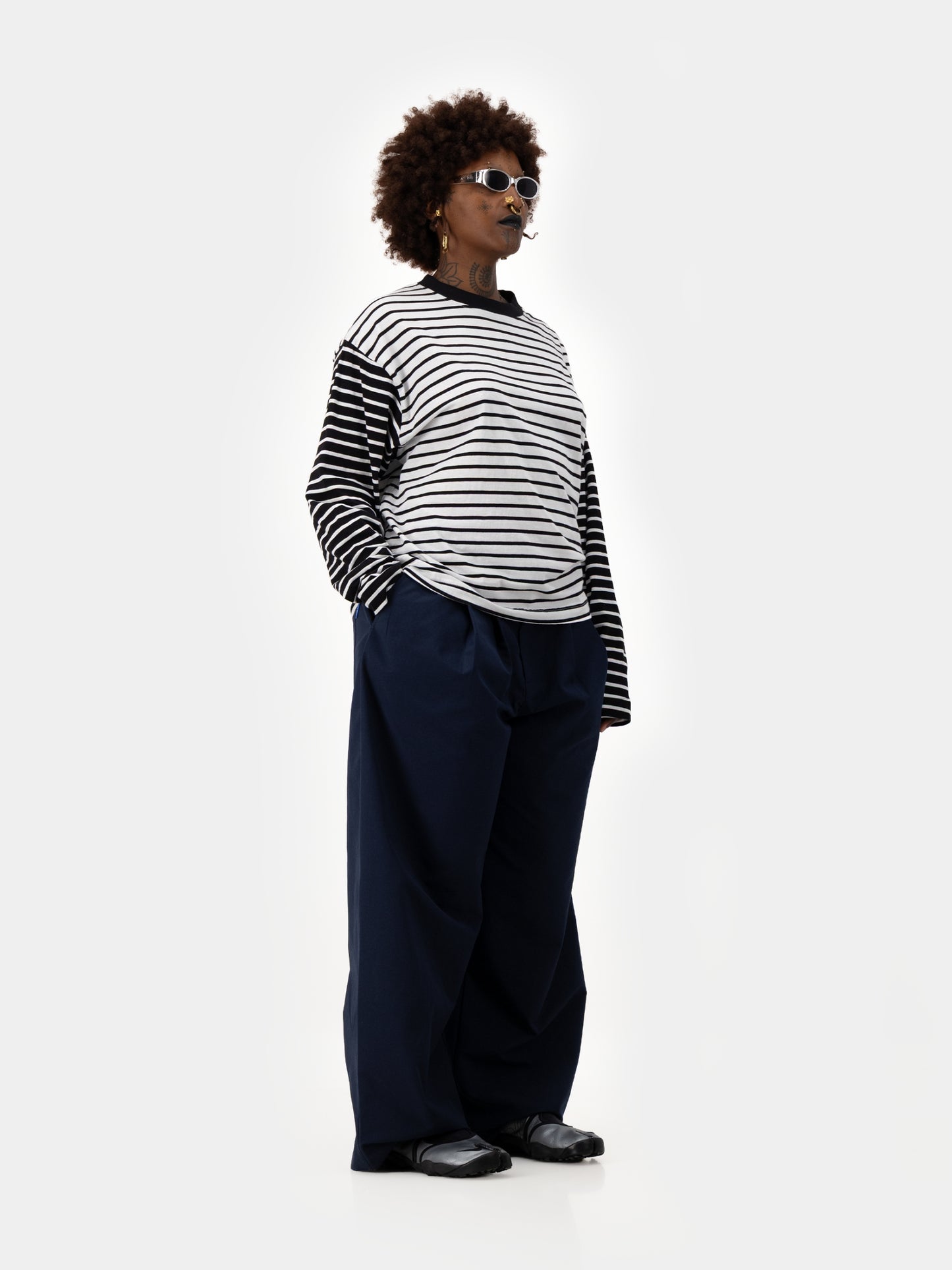 The Uniform Long Sleeve Tee - Stripe