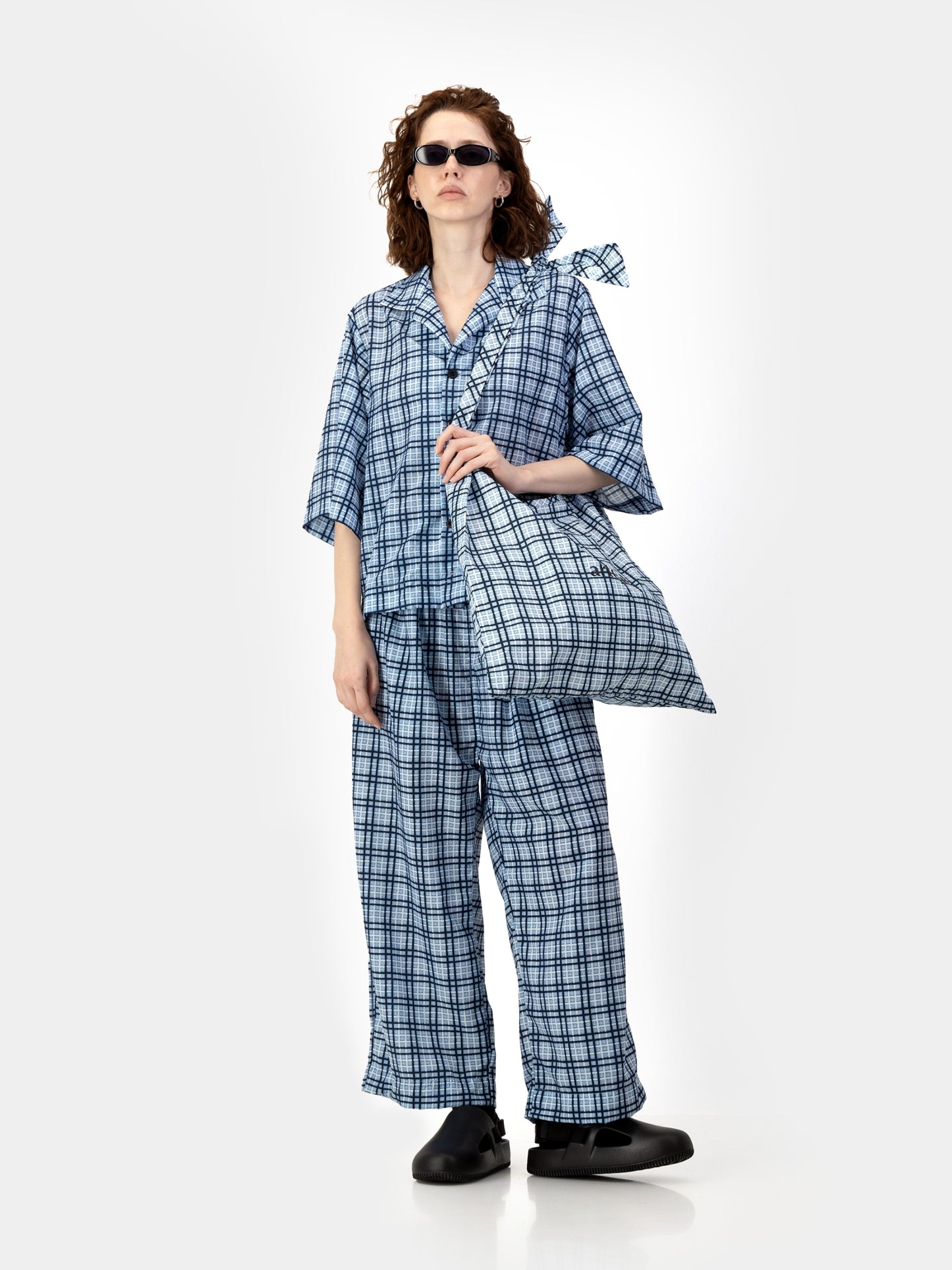 Renaissance Cropped Bowler