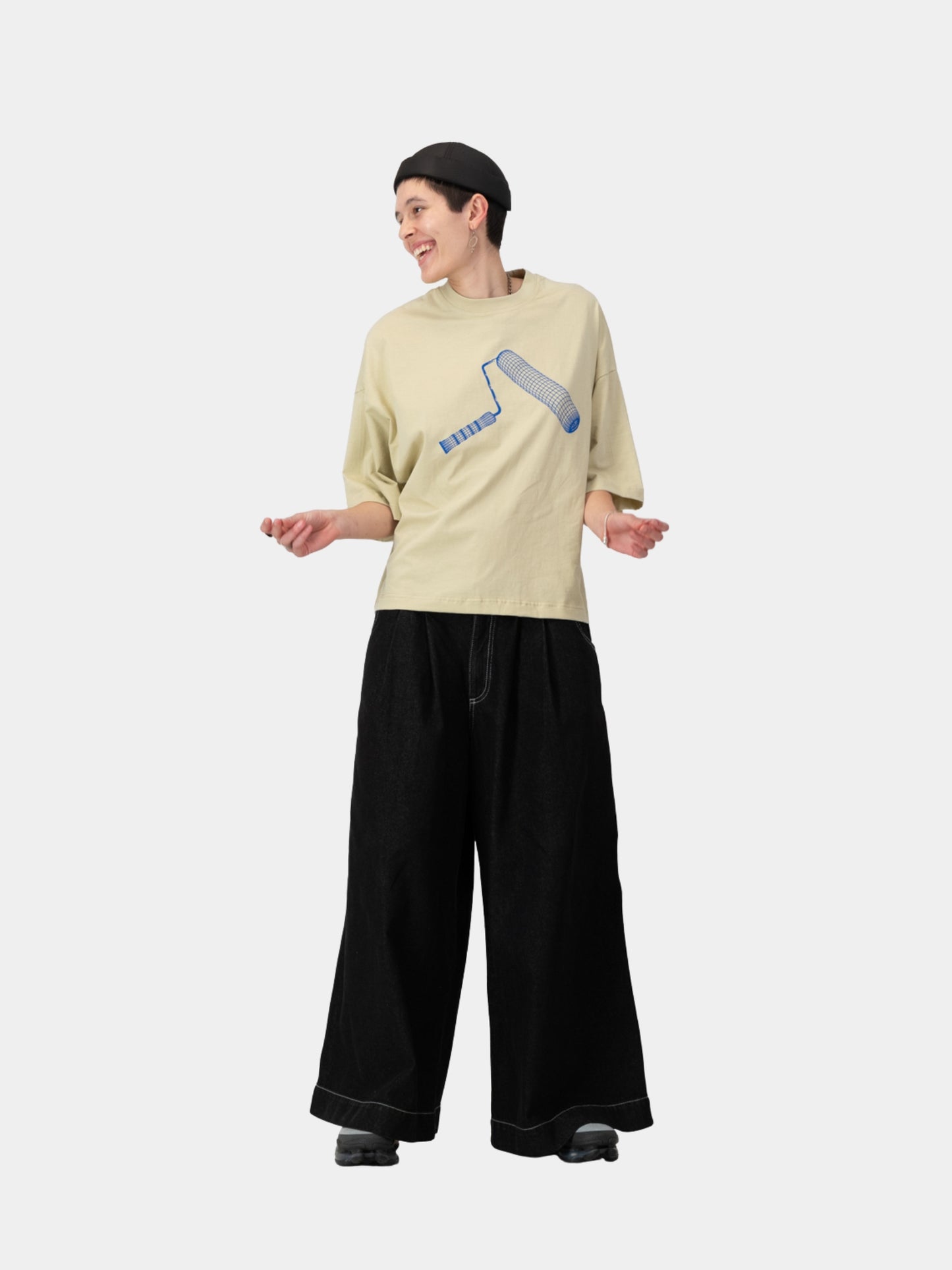 Roller Brush Stone Tee