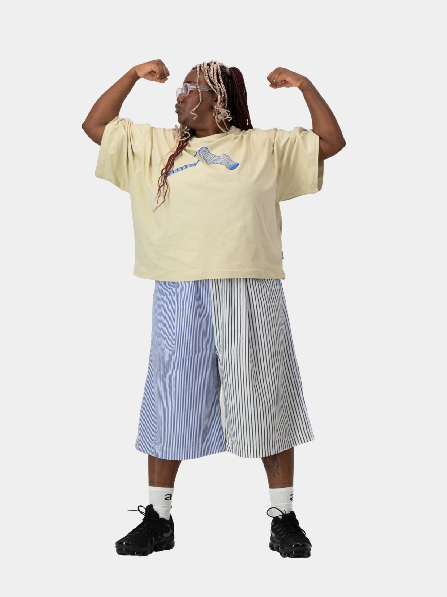 Roller Brush Stone Tee