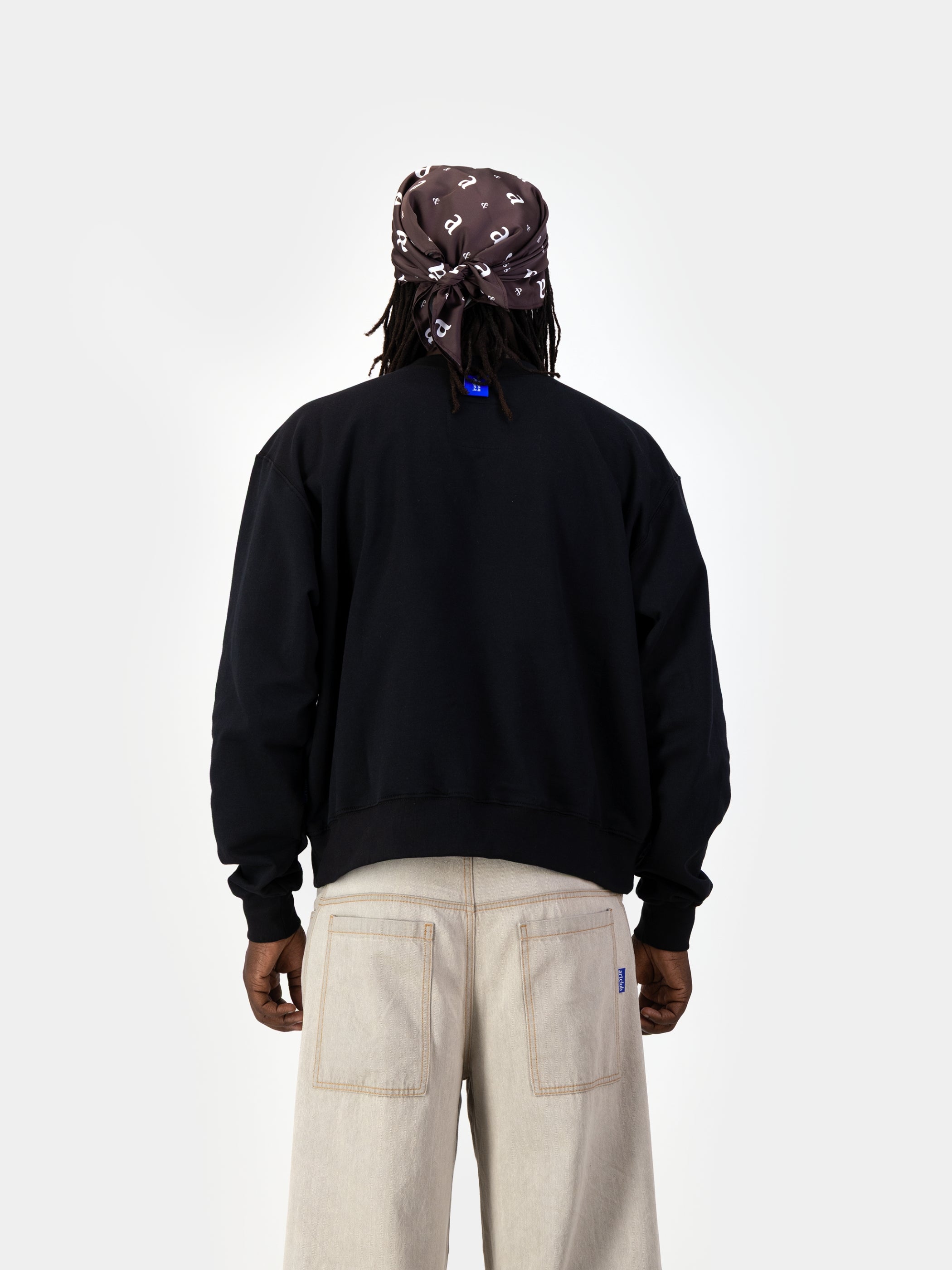 The Uniform Sweater - Black