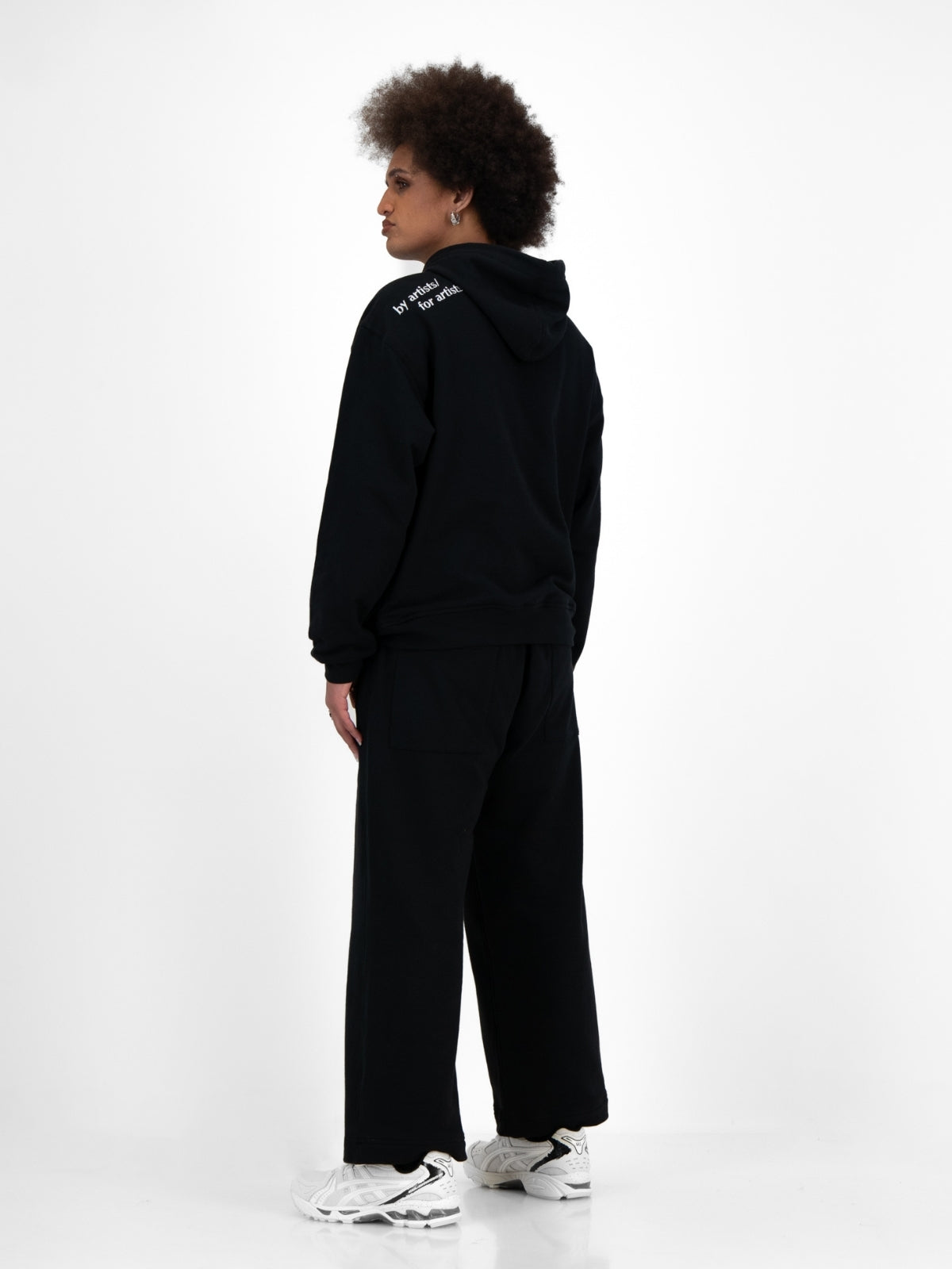 Cropped Cocoon Track- Black.