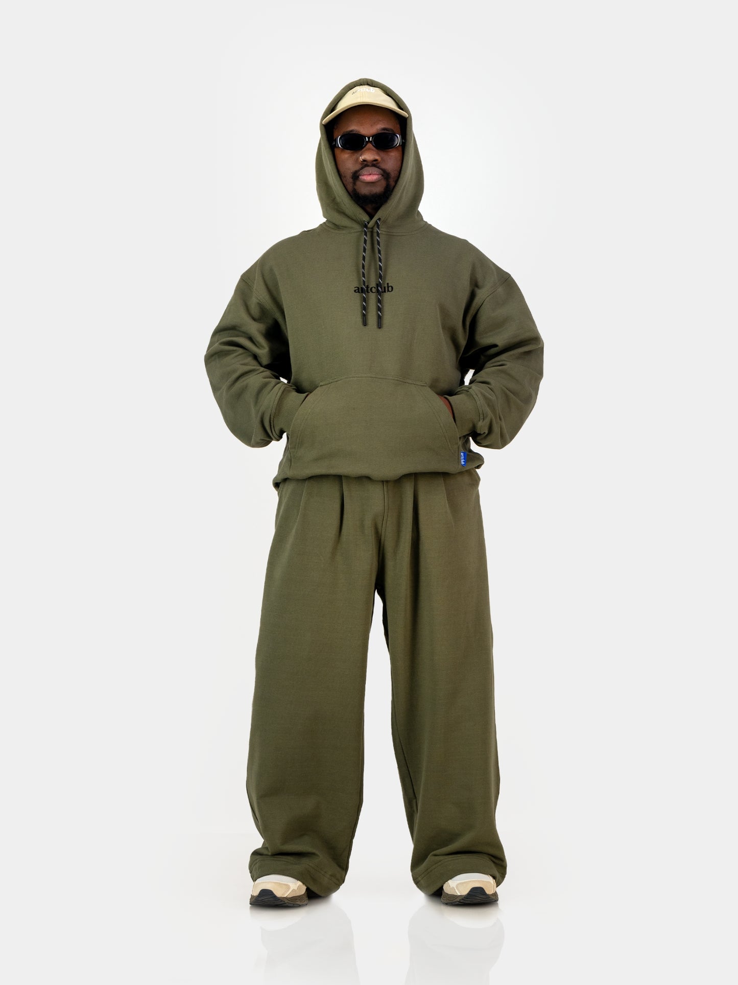 Studio Hoodie - Olive